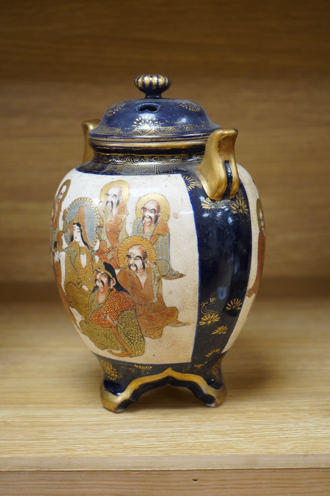 A Japanese satsuma koro and cover, signed, Meiji period, (1868–1912), 22cm